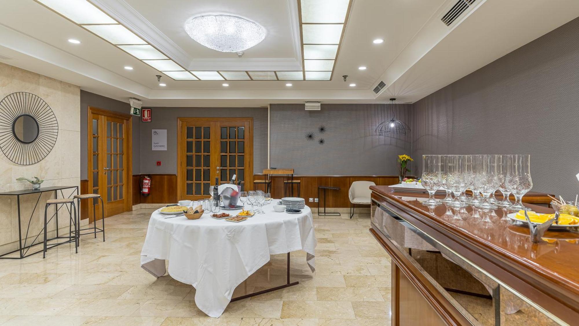 Hotel Blanca De Navarra Памплона Экстерьер фото