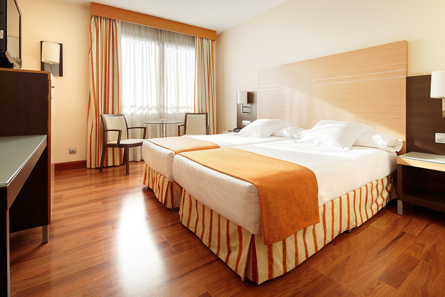 Hotel Blanca De Navarra Памплона Экстерьер фото